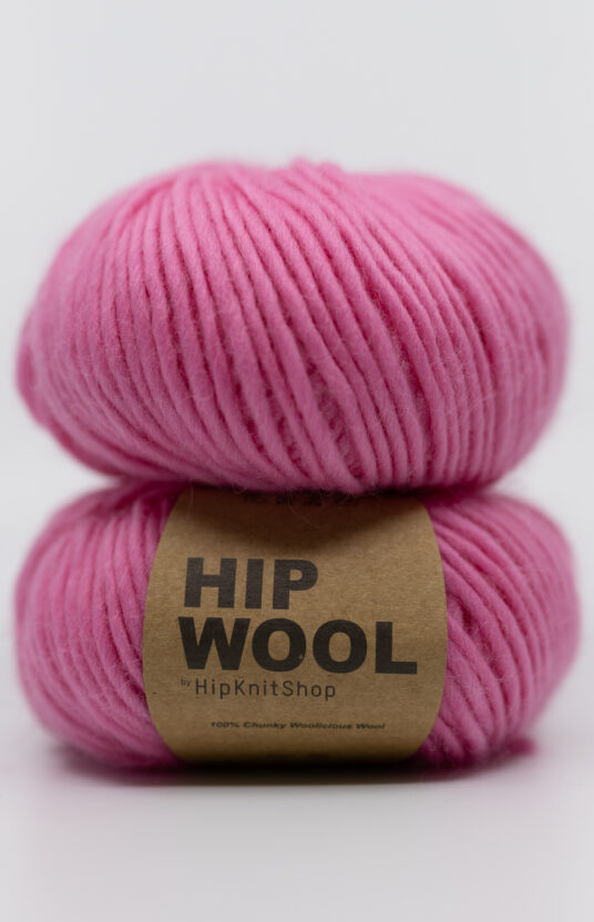 Pink thick yarn. Colorful yarn for knitting with thick needles. Bright pink Hip Wool online store