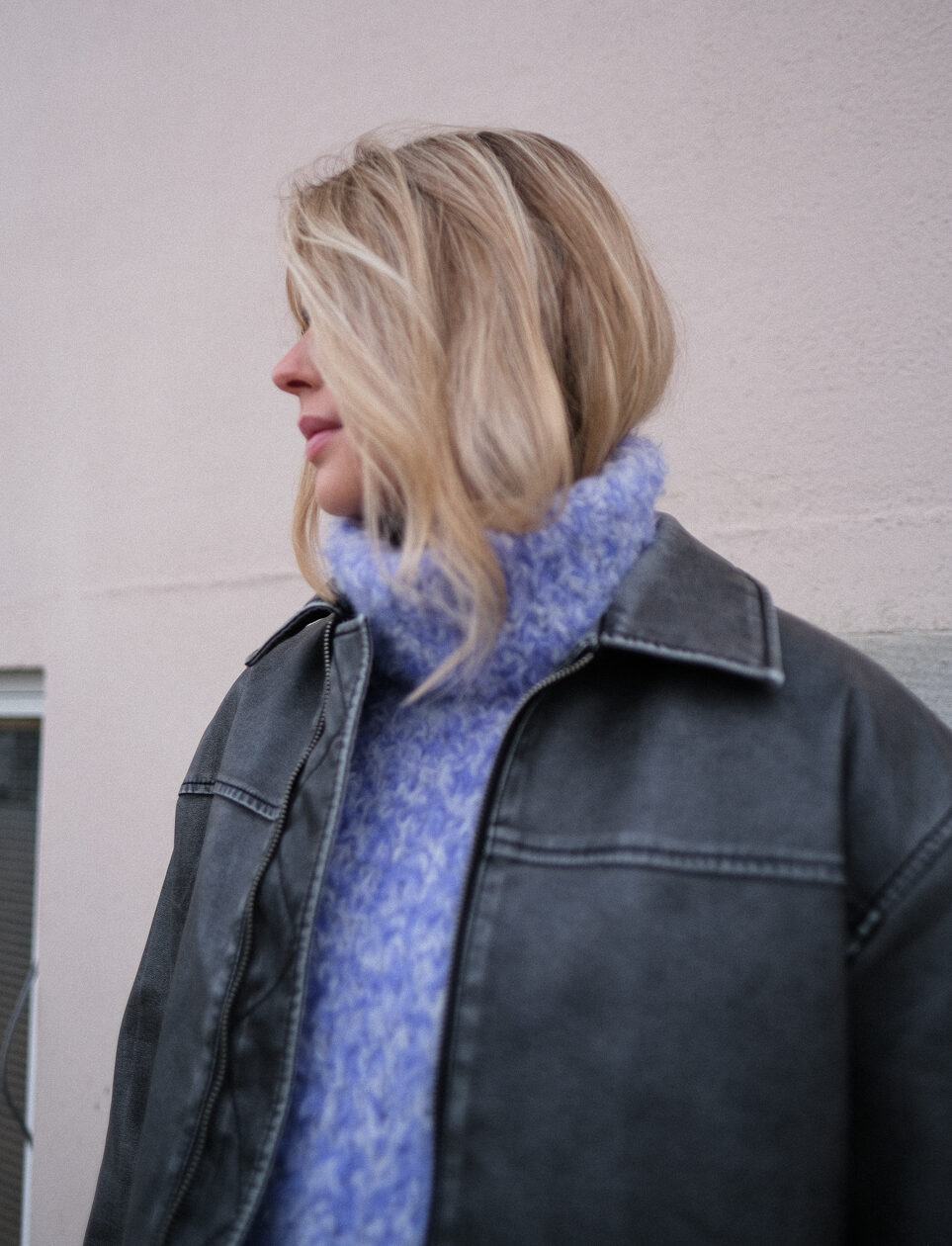 Nova Neck Knitting Pattern - HipKnitShop Knitting pattern for a women's scarf, pattern and yarn, warm knit inspiration
