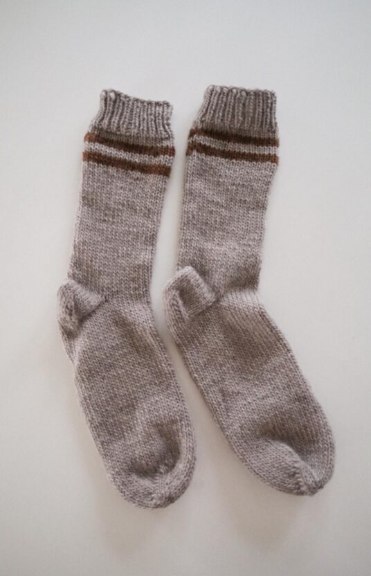 Lester Herring knitting pattern warm wool socks for women and men