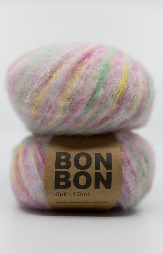 hand-dyed yarn BonBon brushed alpaca