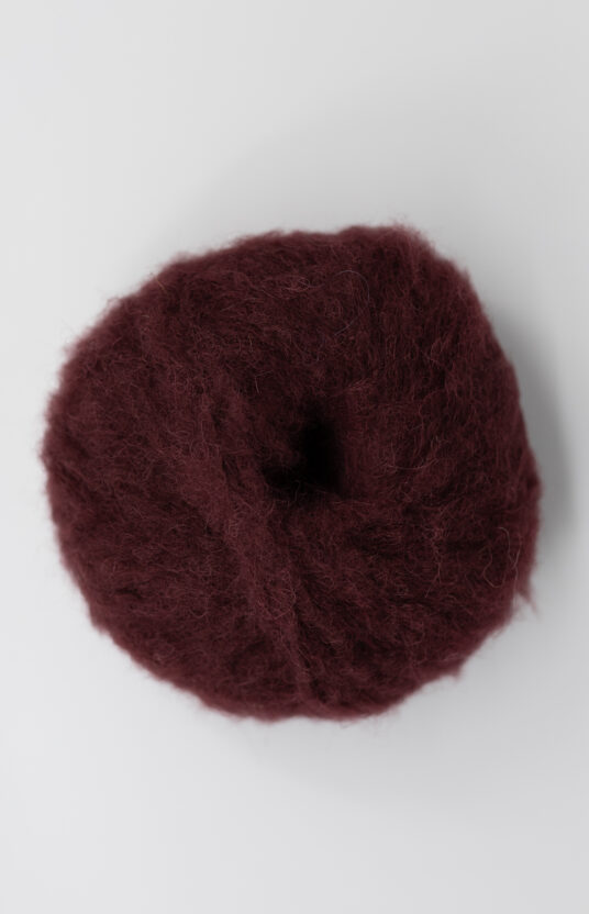 brushed alpaca yarn burgundy red color soft yarn
