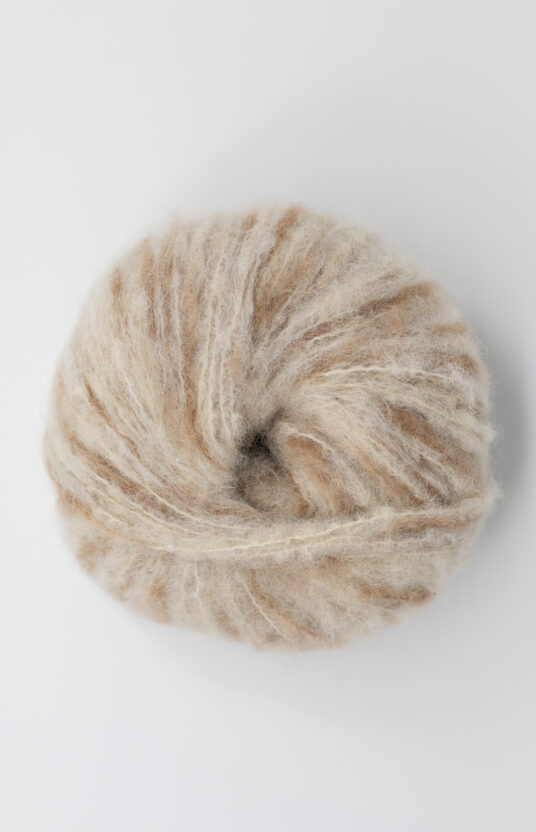 hand-dyed yarn BonBon brushed alpaca