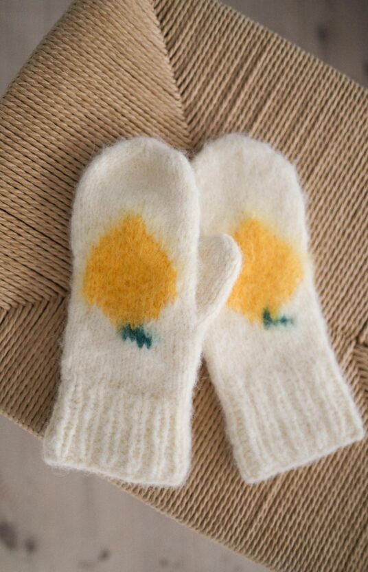knitting pattern mittens lemon fruit mittens gift knitting inspiration brushed alpaca
