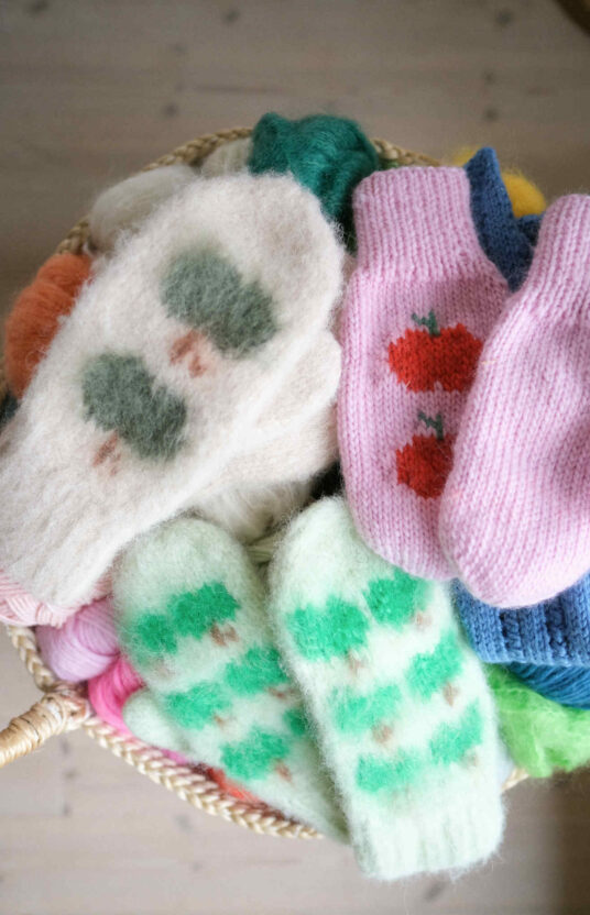 knitting mittens pattern simple mittens fruit apple brushed alpaca felted