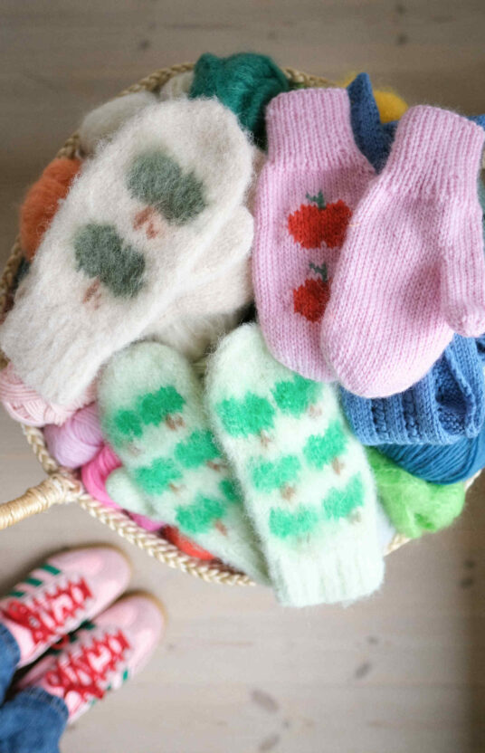 knitting mittens pattern simple mittens fruit apple brushed alpaca felted