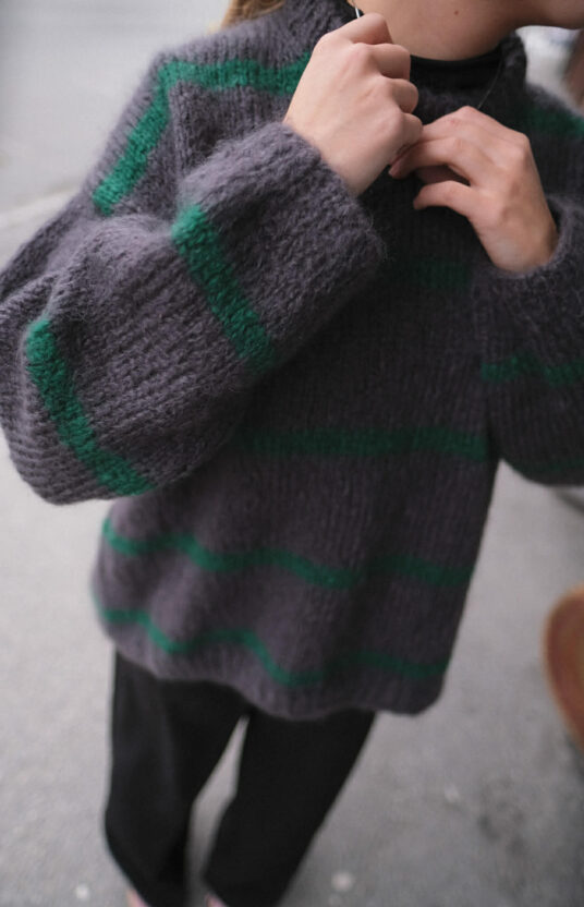 knitting sweater with stripes pattern. knitting pattern striped sweater women pattern. online shop knitting patterns for women